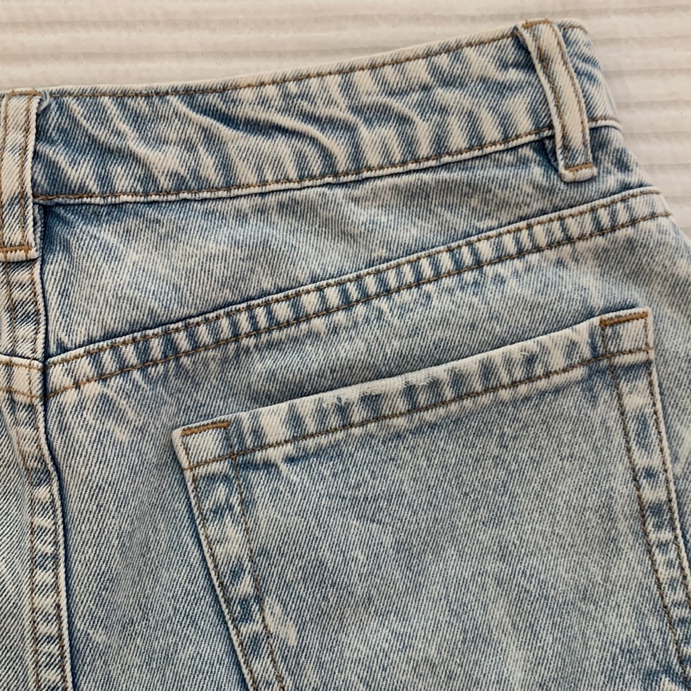 Amuse Society Shoreline Denim Shorts - Size 25 - Picture 5 of 8